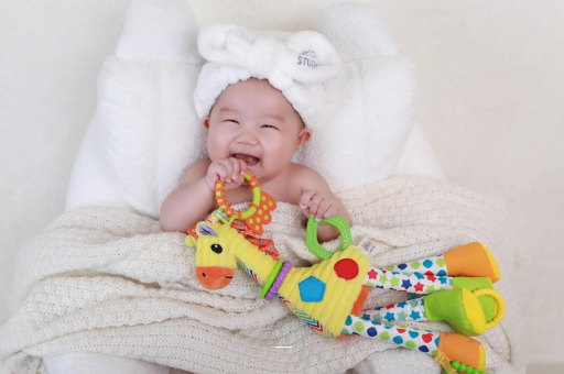 深圳合法供卵试管中心盆腔积液影响怀孕